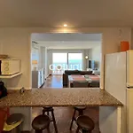 President B6 Apartment