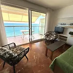 President B6 Apartment *