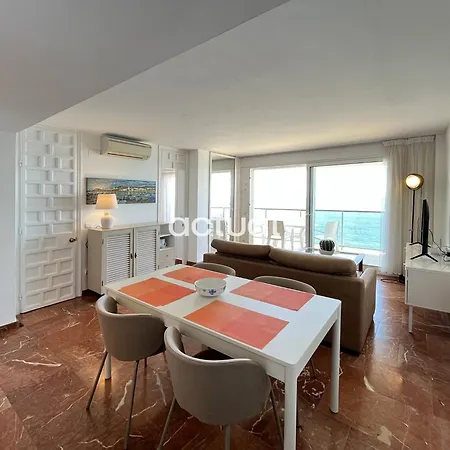 President B6 Apartment