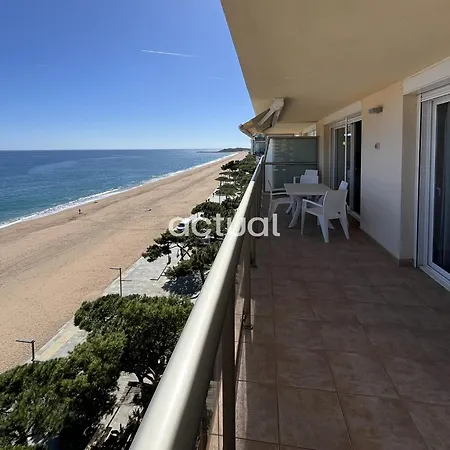 President B6 * Platja d'Aro